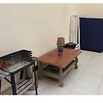 Private Garden In Shared Maisonette, Balluta Bay, W Live-in Cat * Saint Julian's