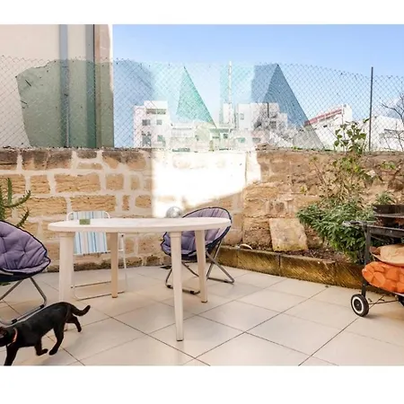 Private Garden In Shared Maisonette, Balluta Bay, W Live-in Cat *